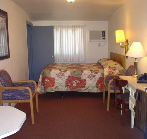 Hacienda Motel 앨투러스 객실 사진